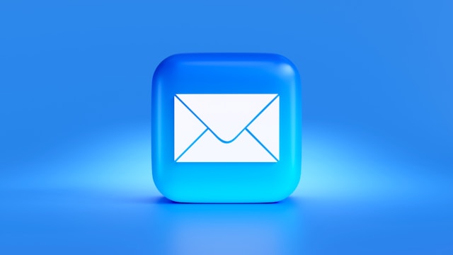 Comment programmer un message automatique d'absence d'emails dans Outlook